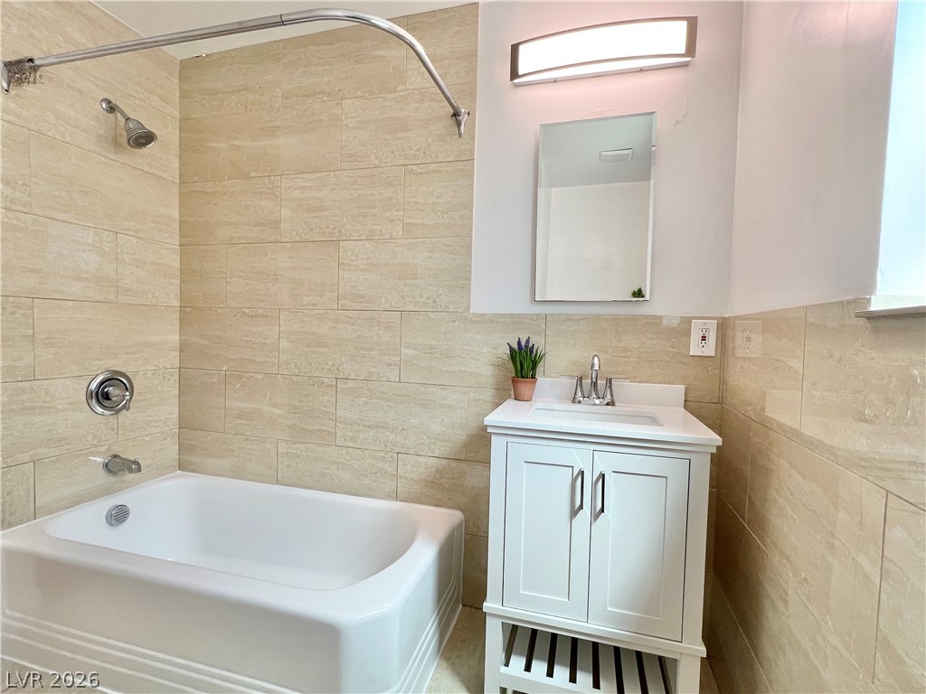 2300 Santa Clara Drive Property Photo 31