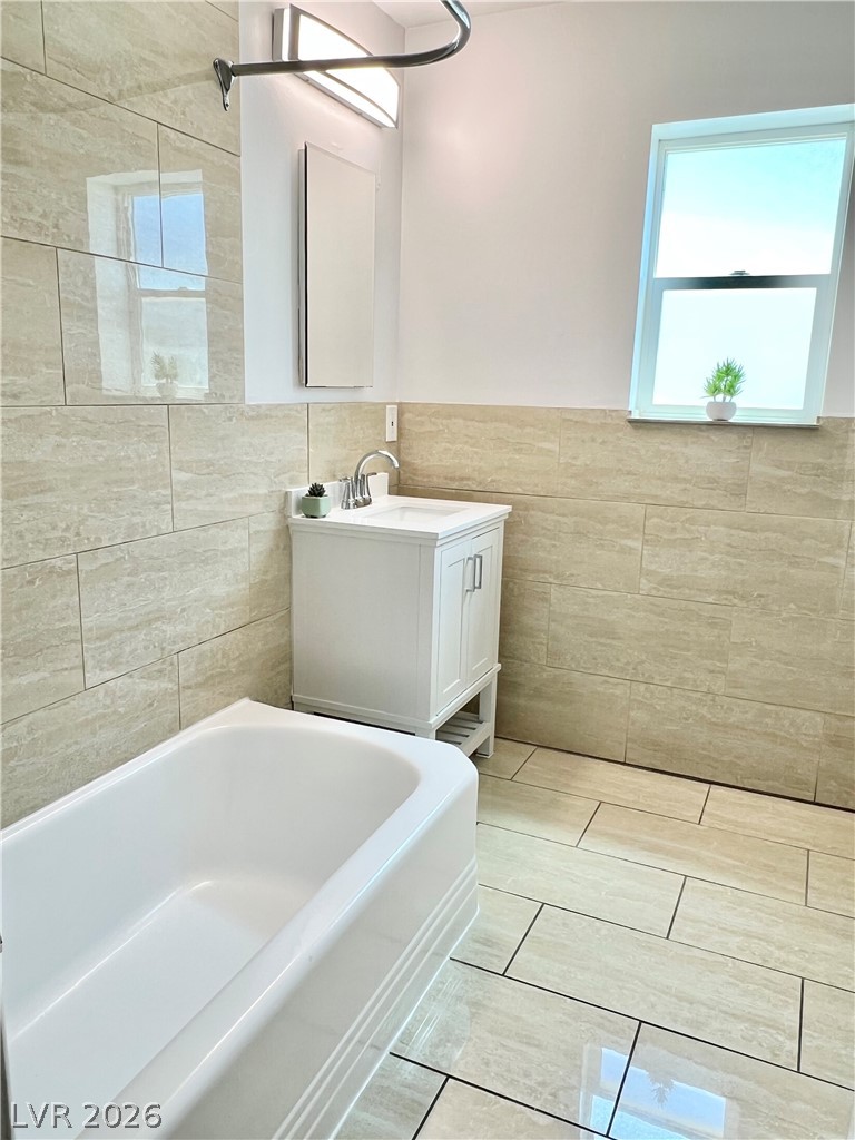 2300 Santa Clara Drive Property Photo 34