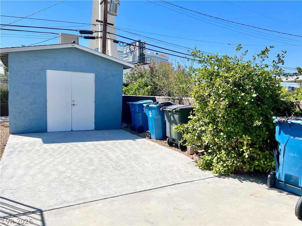 2300 Santa Clara Drive Property Photo 45