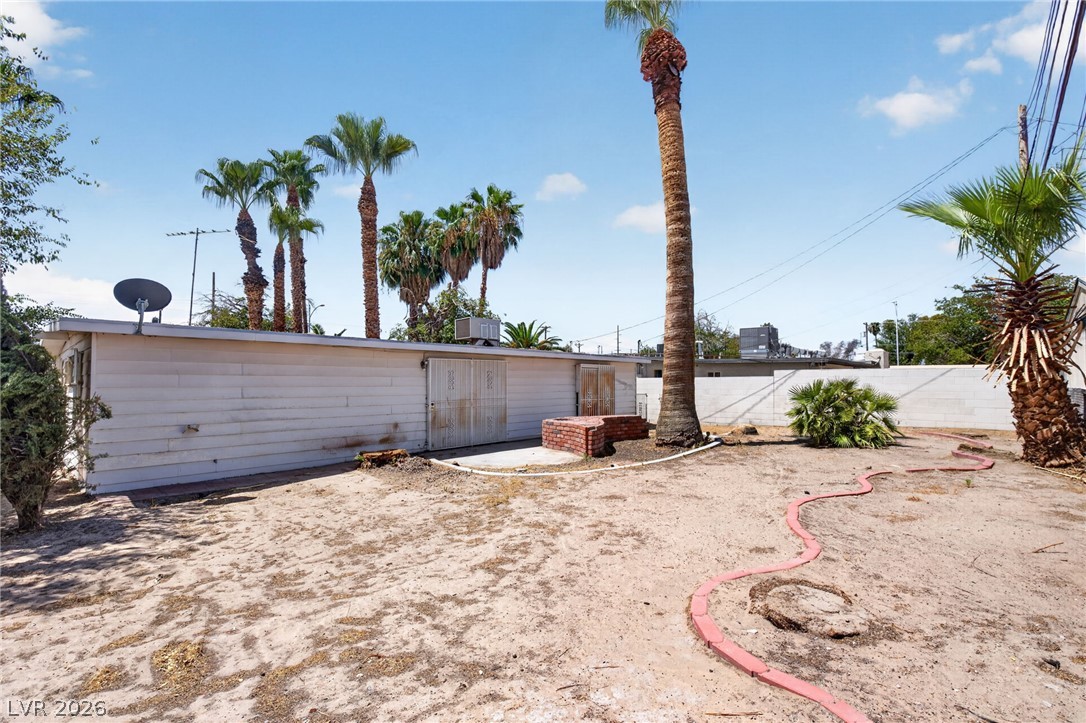 3021 Brady Avenue Property Photo 15