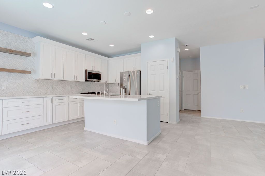 6442 Harline Heights Street Property Photo 6