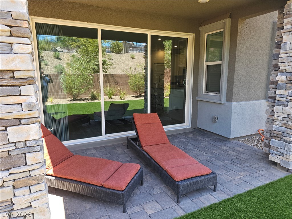 24 Strada Moscato Property Photo 11