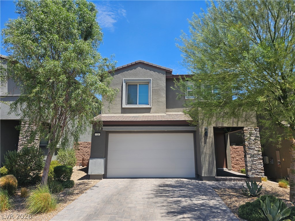 24 Strada Moscato Property Photo 12