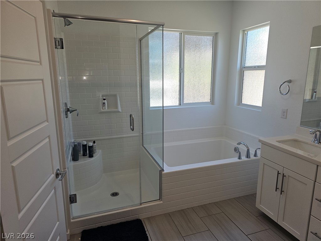 24 Strada Moscato Property Photo 17