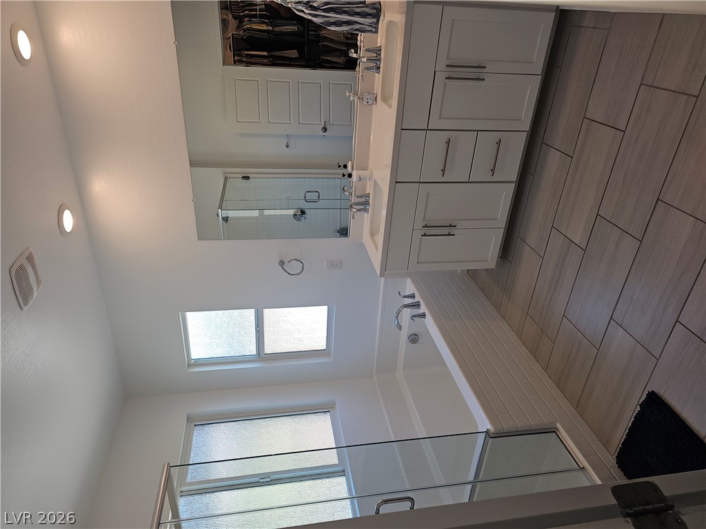 24 Strada Moscato Property Photo 19