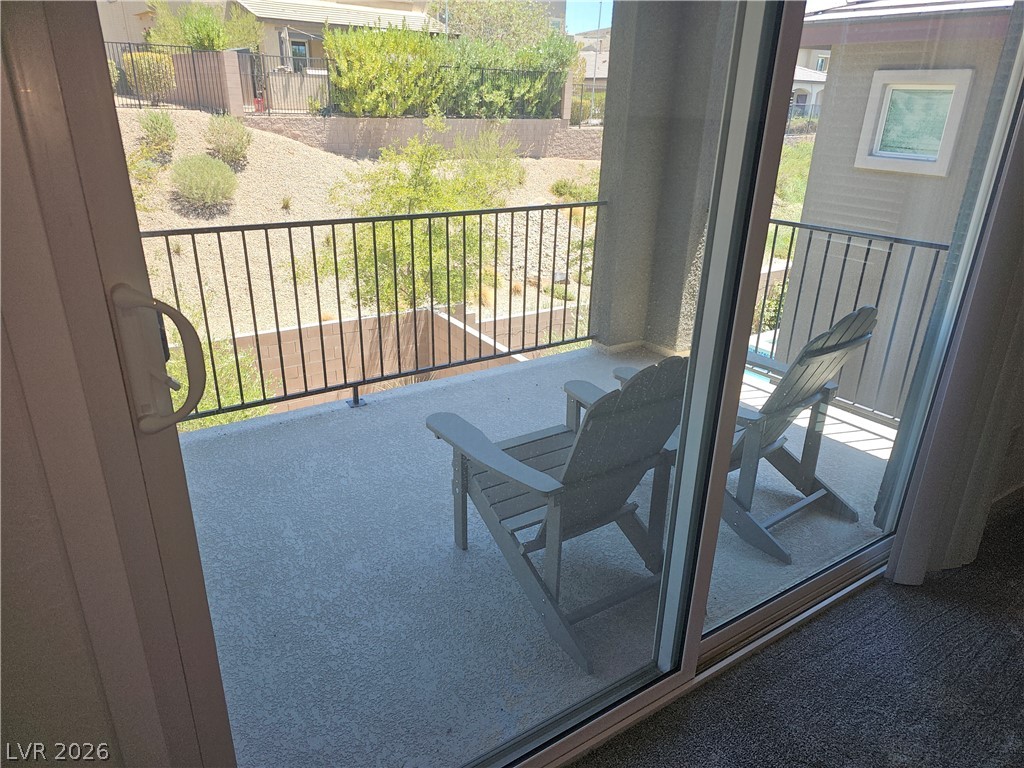 24 Strada Moscato Property Photo 23
