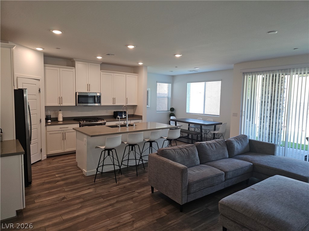 24 Strada Moscato Property Photo 33