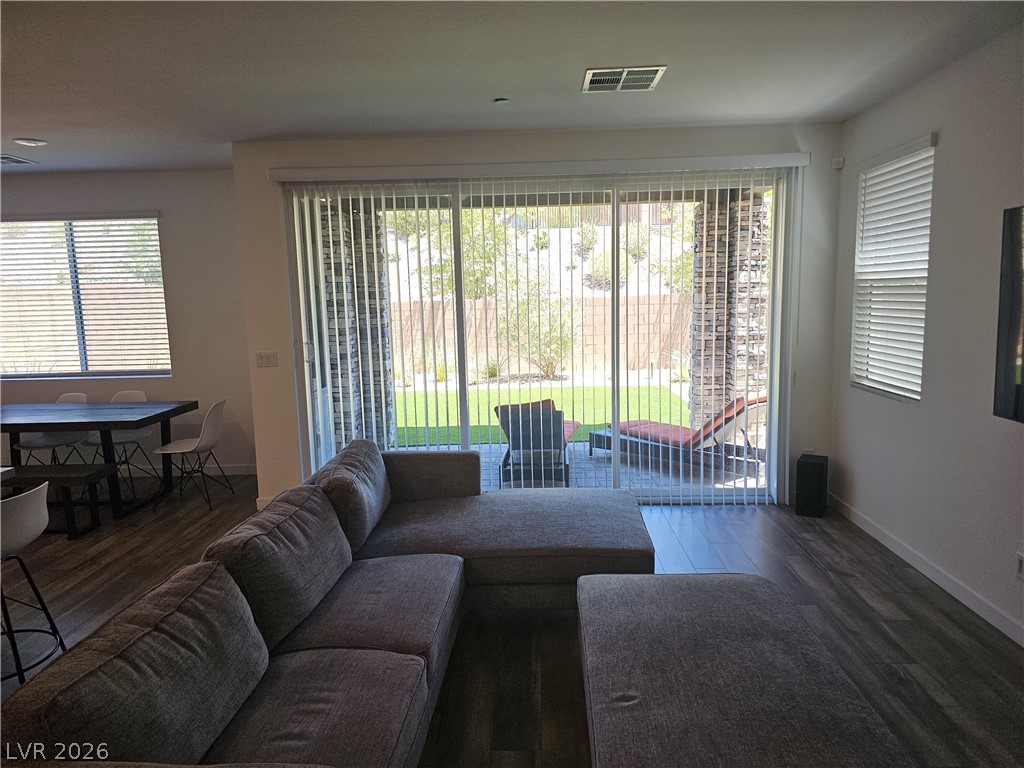 24 Strada Moscato Property Photo 40