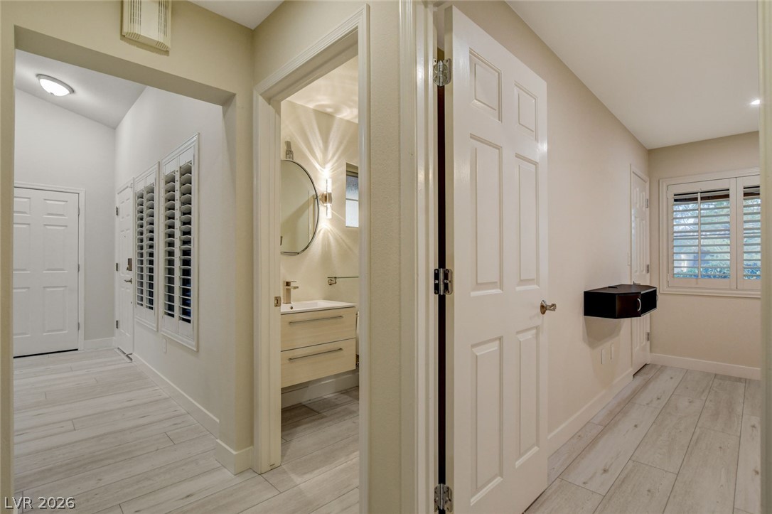 10044 Woodhouse Drive Property Photo 42