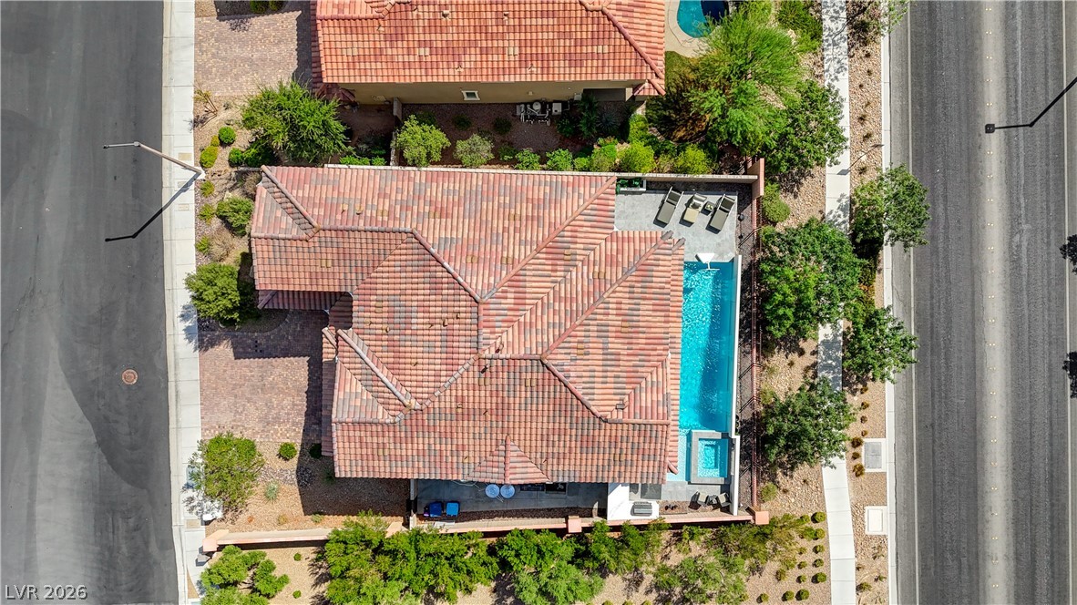 260 Tarragona Breeze Avenue Property Photo 71