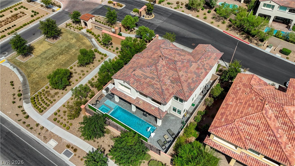 260 Tarragona Breeze Avenue Property Photo 74