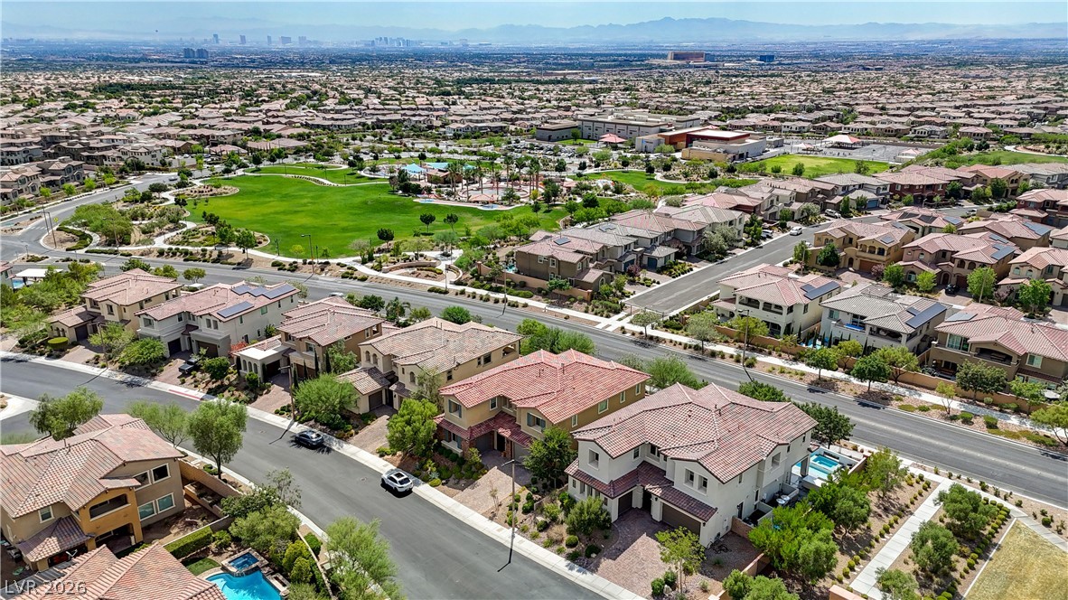 260 Tarragona Breeze Avenue Property Photo 84
