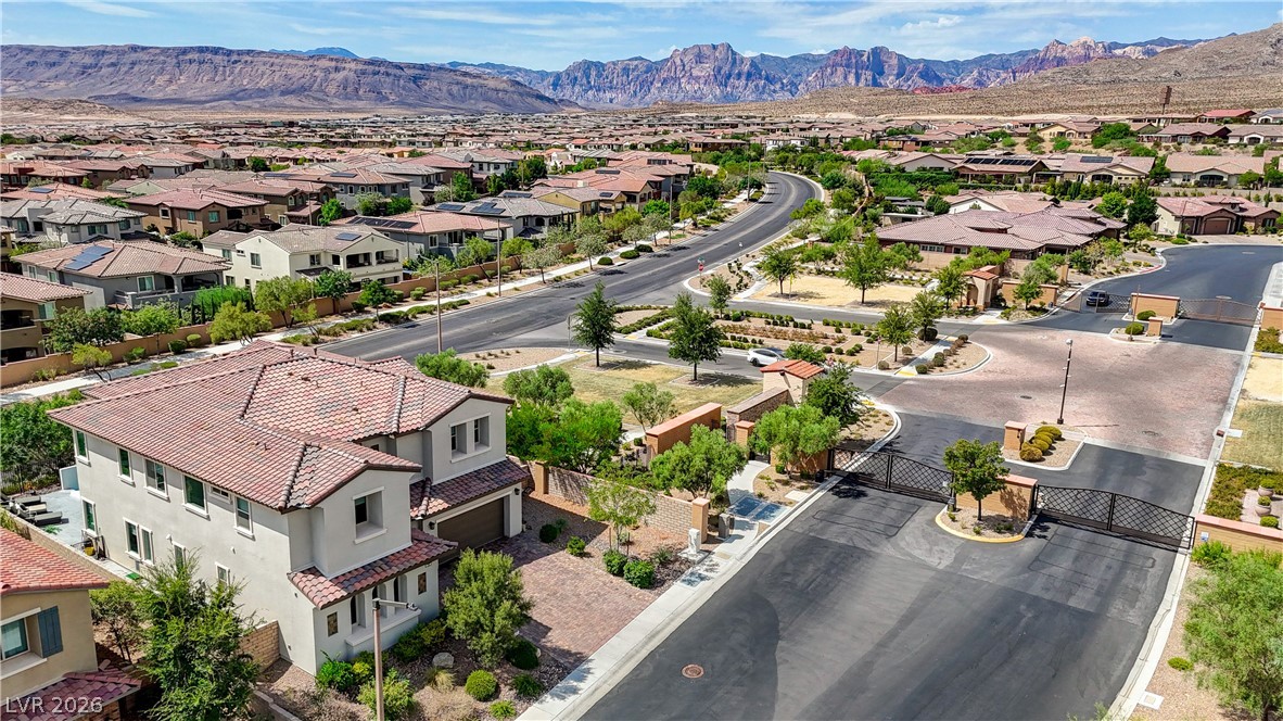 260 Tarragona Breeze Avenue Property Photo 89