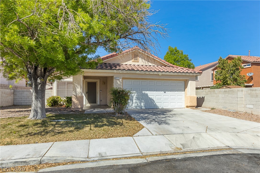 9363 Hennessy Court Property Photo 1