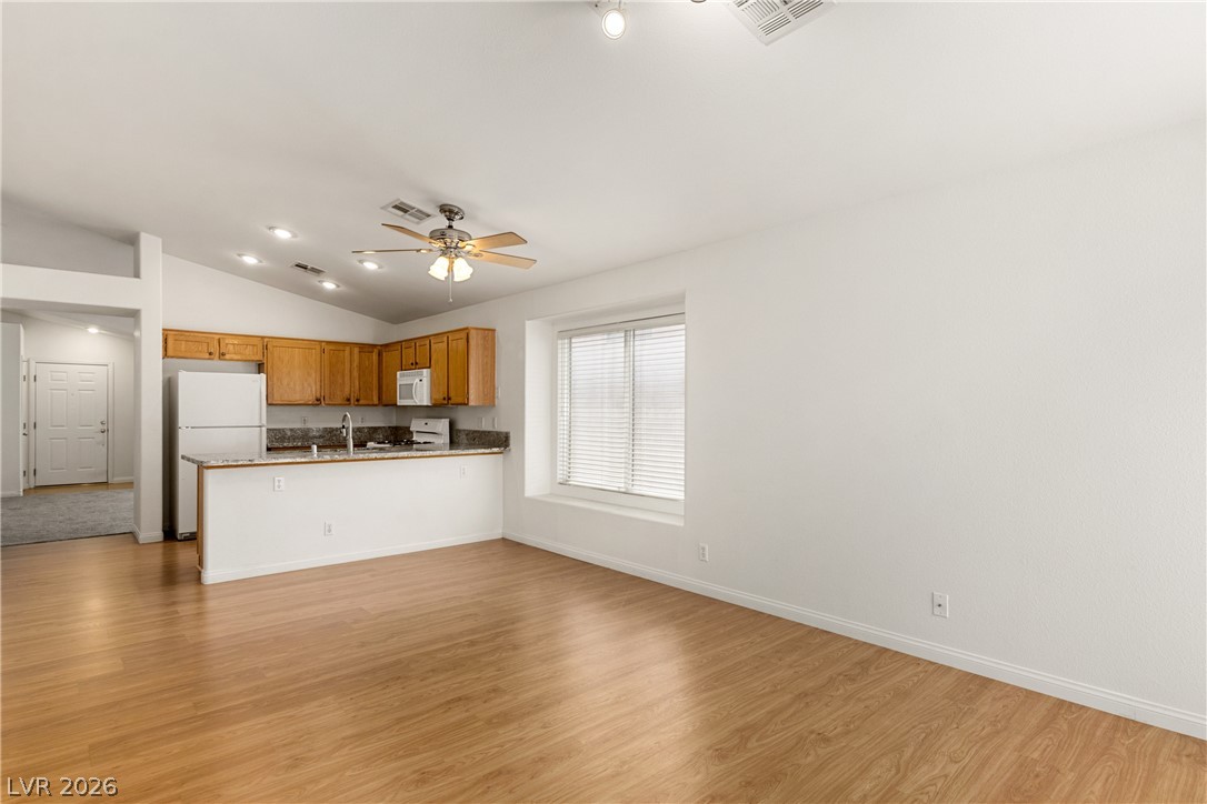 9363 Hennessy Court Property Photo 7