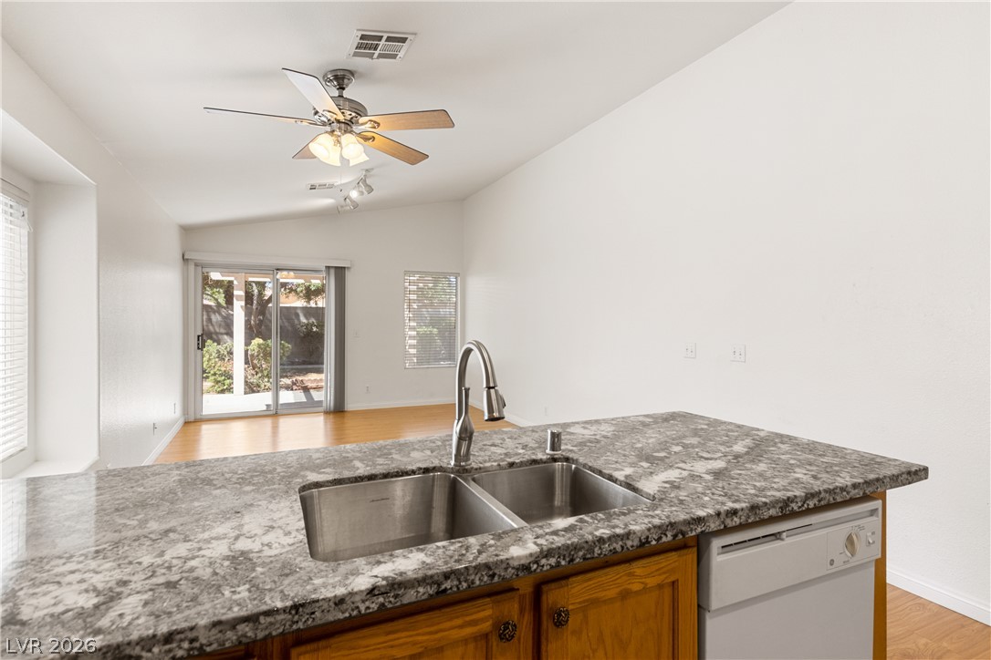 9363 Hennessy Court Property Photo 12