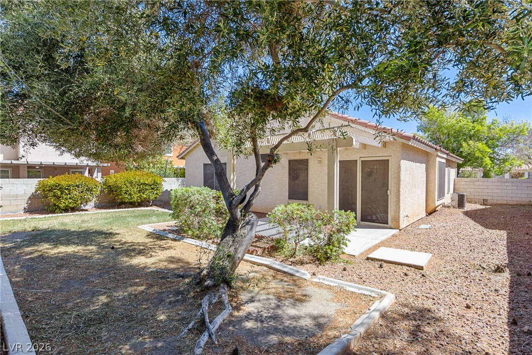 9363 Hennessy Court Property Photo 25