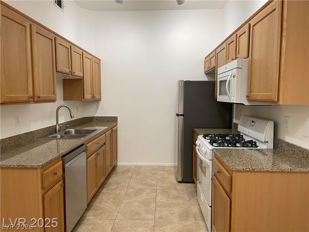 8985 South Durango Drive 1051 Property Photo 3