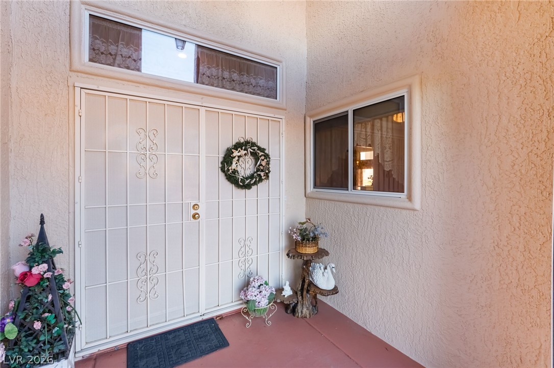 10529 Broom Hill Drive Property Photo 7