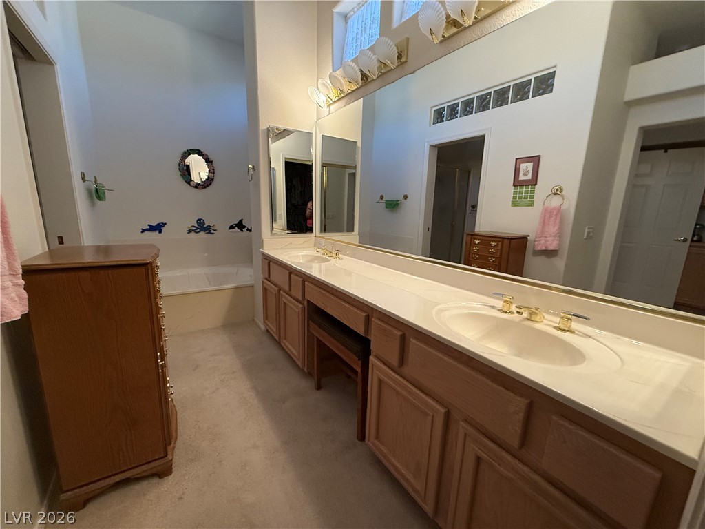 10529 Broom Hill Drive Property Photo 33