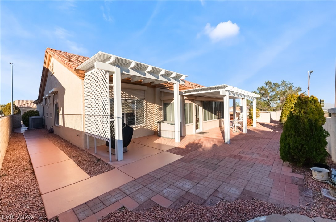 10529 Broom Hill Drive Property Photo 49
