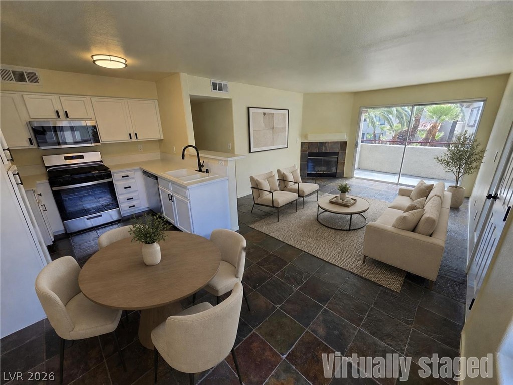 4955 Lindell Road 204a Property Photo 4