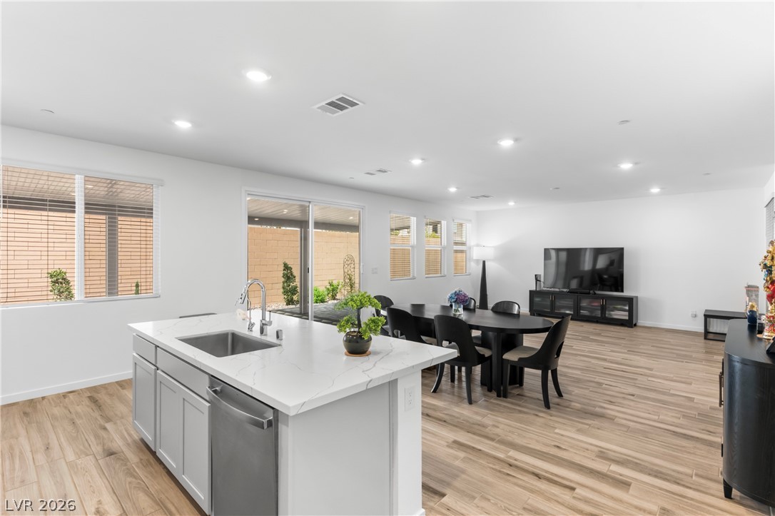 2603 Morning Moon Street Property Photo 4