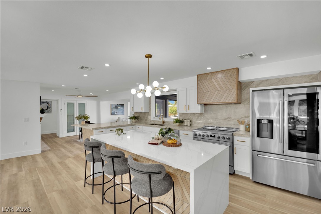 502 Park Way Property Photo 9
