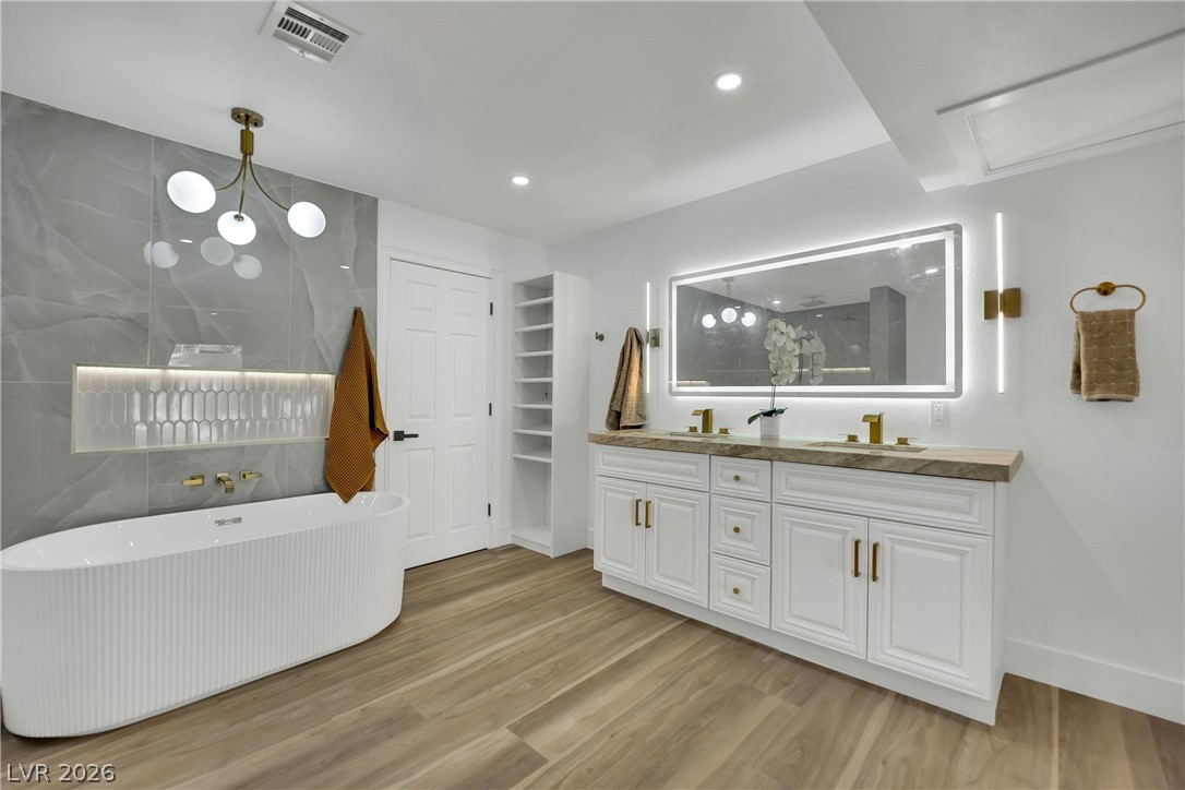 502 Park Way Property Photo 28