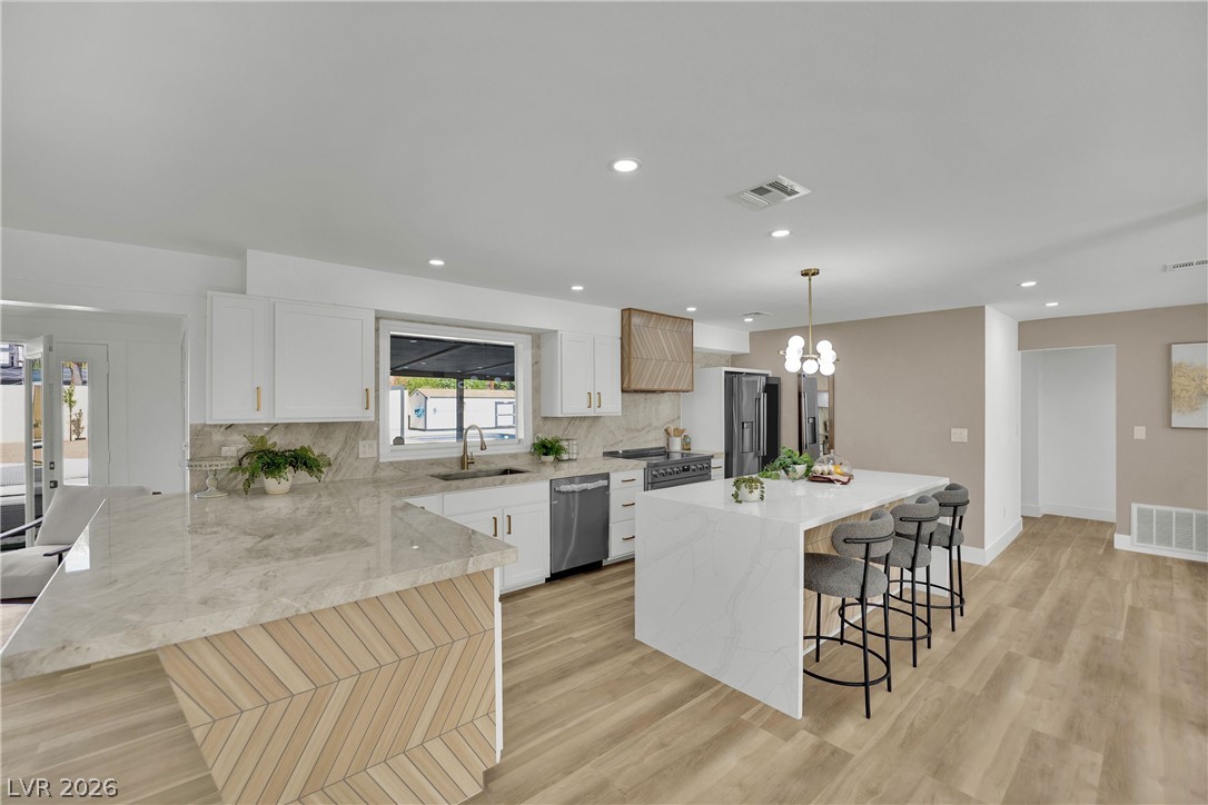 502 Park Way Property Photo 32