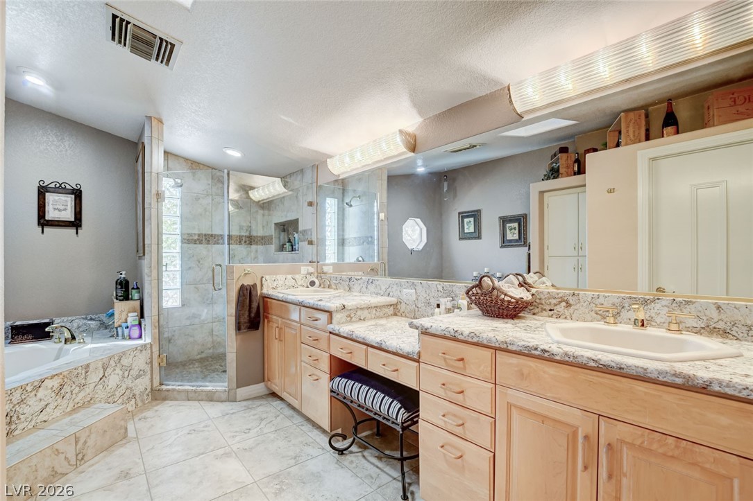 2136 Lookout Point Circle Property Photo 44