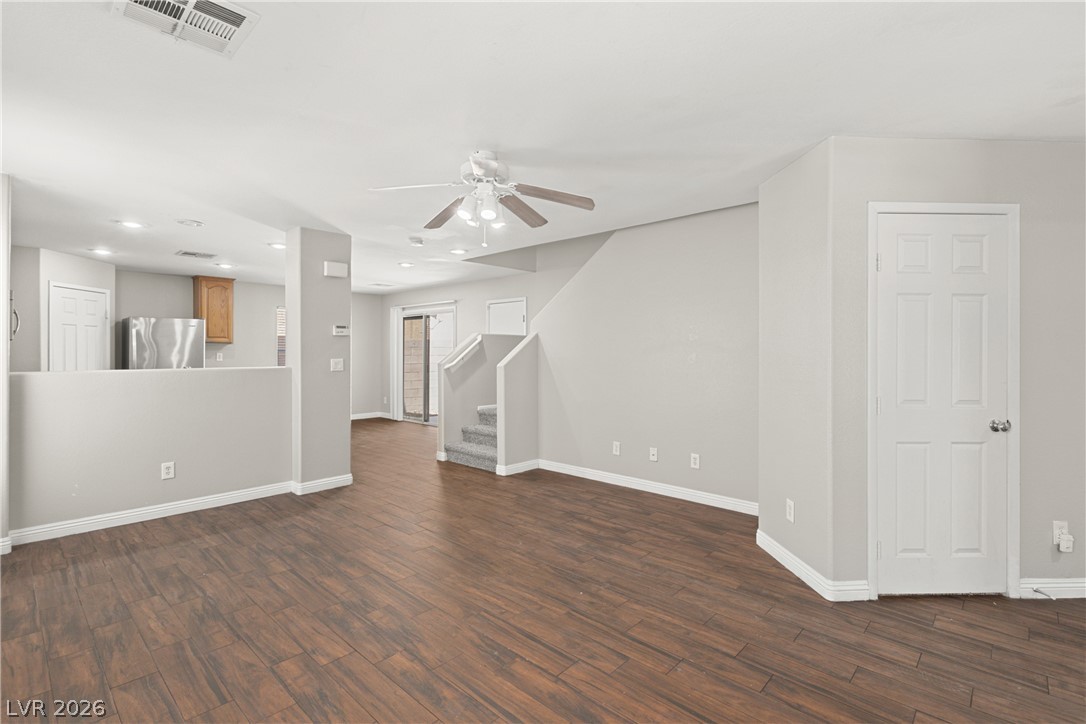 82 Wood Cliff Avenue Property Photo 5