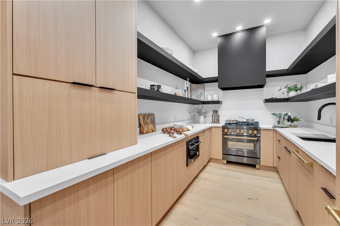 270 Besame Court Property Photo 8