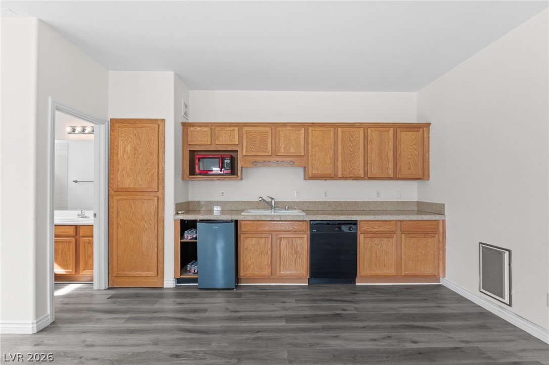 7030 Longley Street Property Photo 48