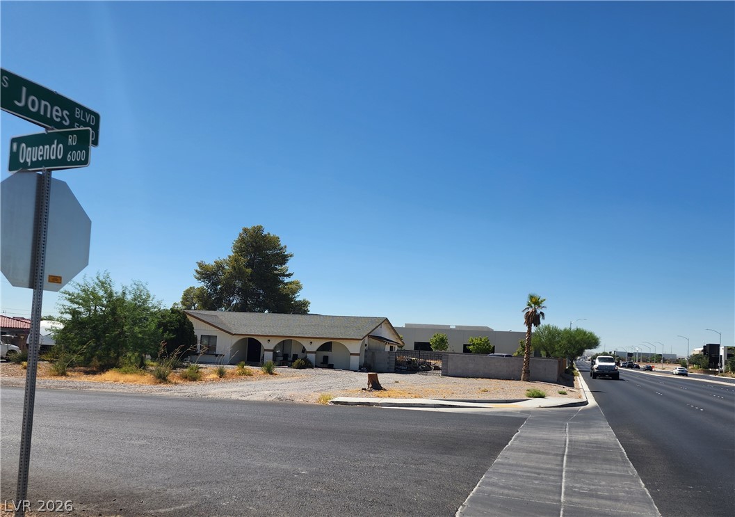 6067 West Oquendo Road Property Photo 2