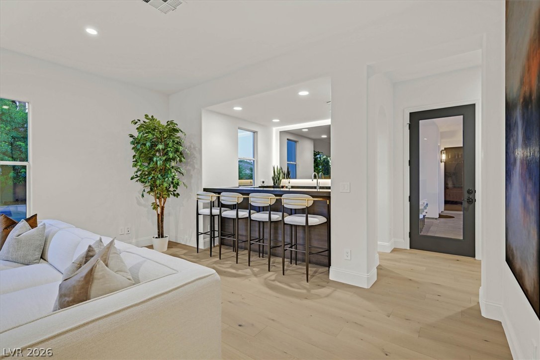 3844 Glasgow Green Drive Property Photo 16