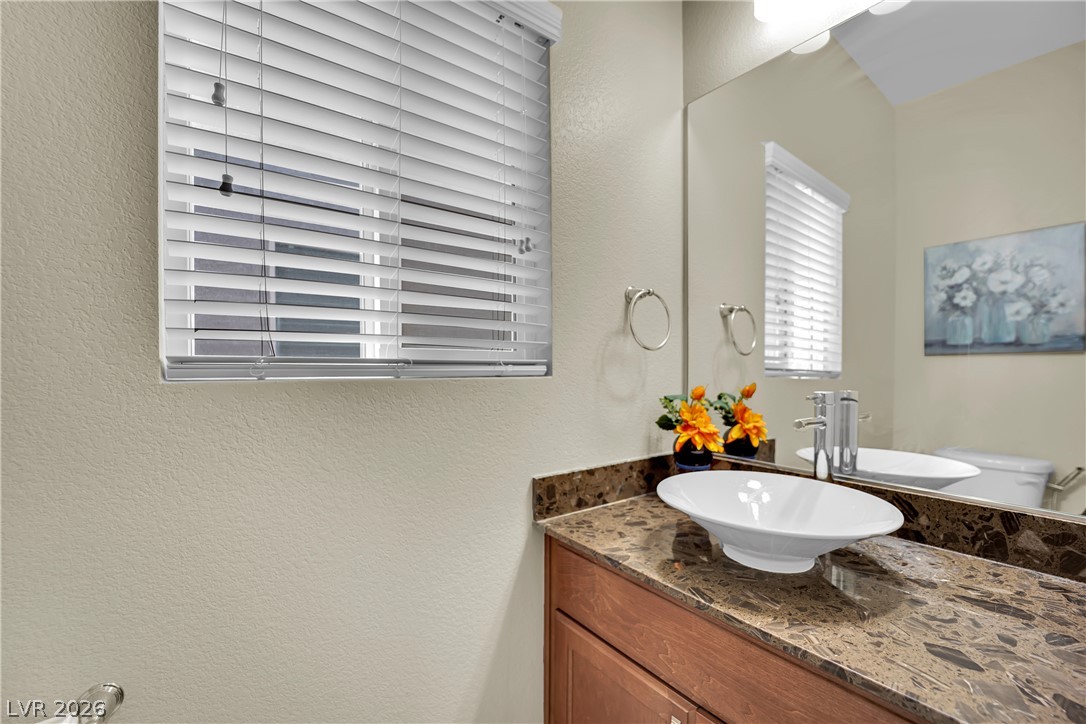6464 Pear Valley Lane Property Photo 5