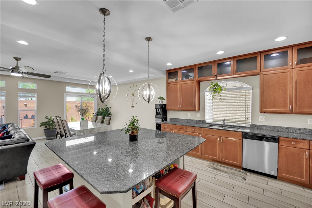 6464 Pear Valley Lane Property Photo 11