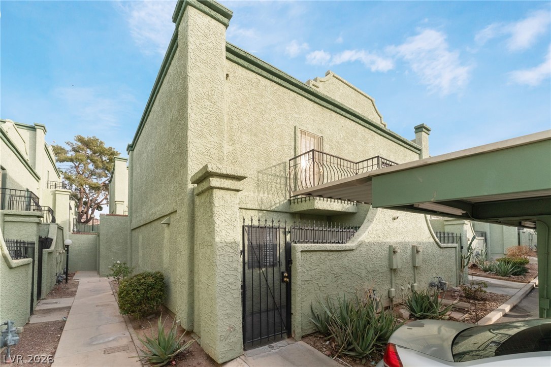 7084 BURCOT Avenue J21 Property Photo 1