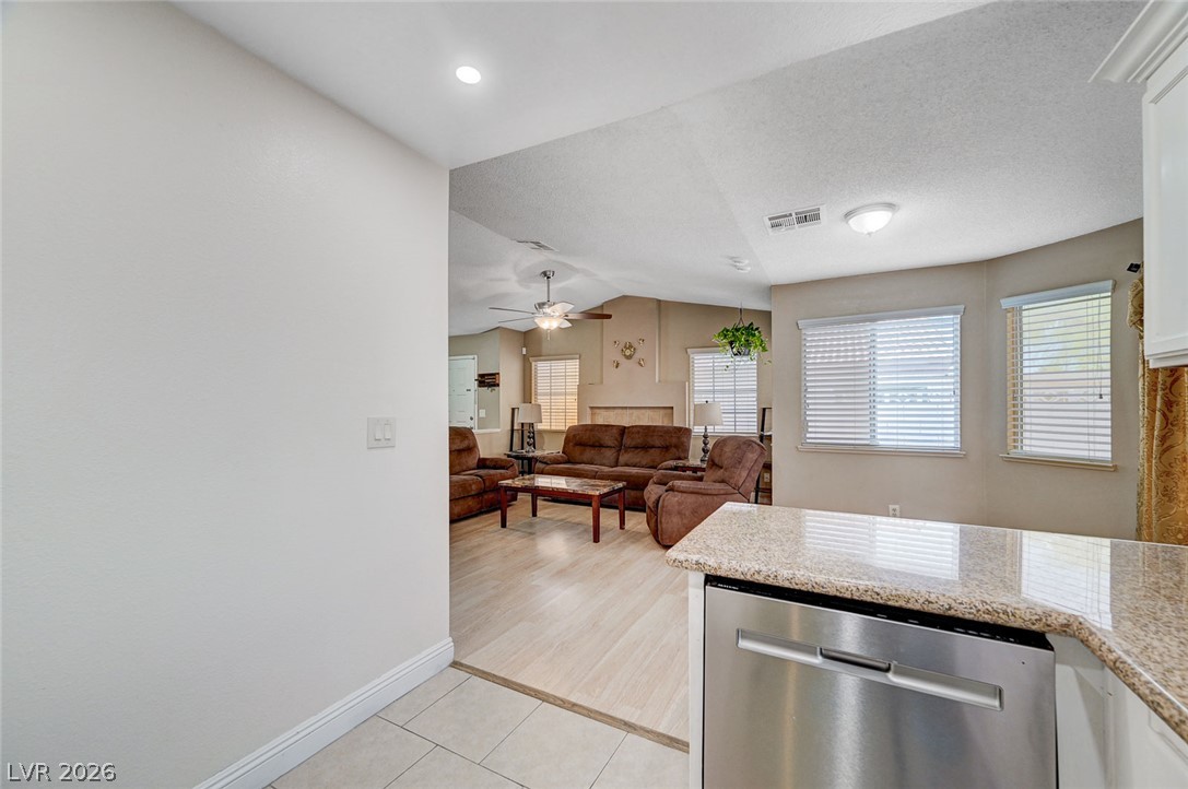 2368 Los Feliz Street Property Photo 17