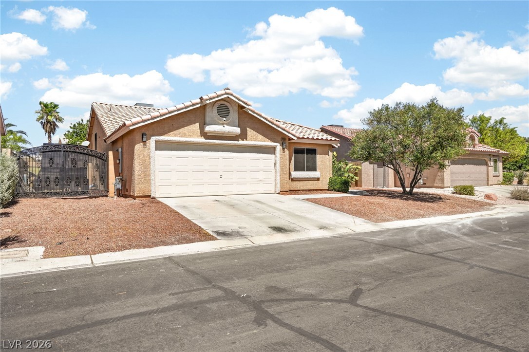 7233 Hawk Haven Street Property Photo 1