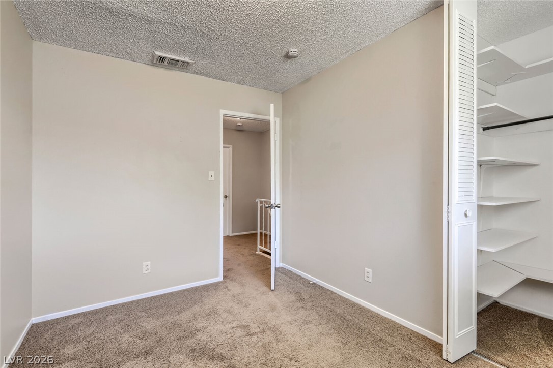 532 Greenbriar Townhouse Way Property Photo 19