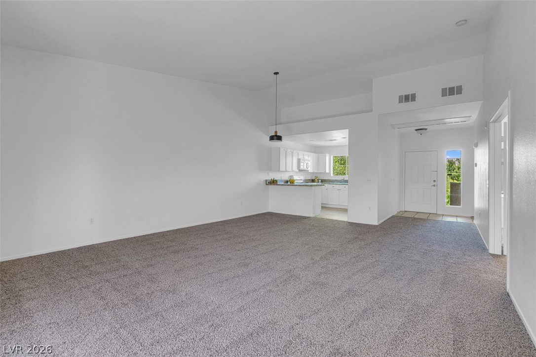 353 Amber Pine Street 203 Property Photo 5
