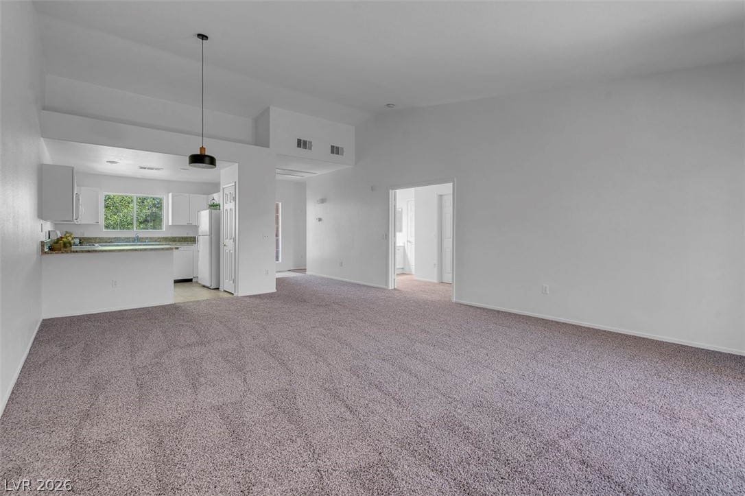 353 Amber Pine Street 203 Property Photo 17