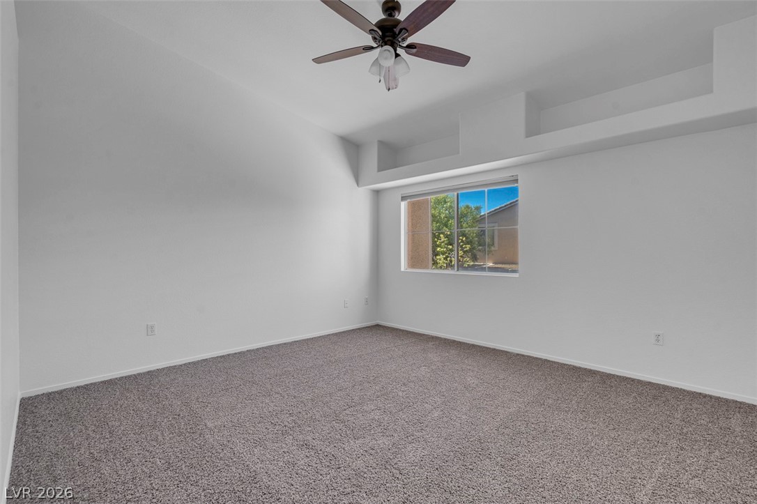 353 Amber Pine Street 203 Property Photo 27