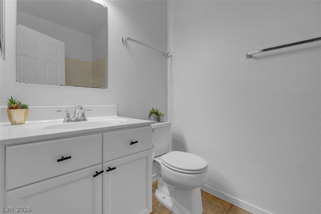 353 Amber Pine Street 203 Property Photo 36