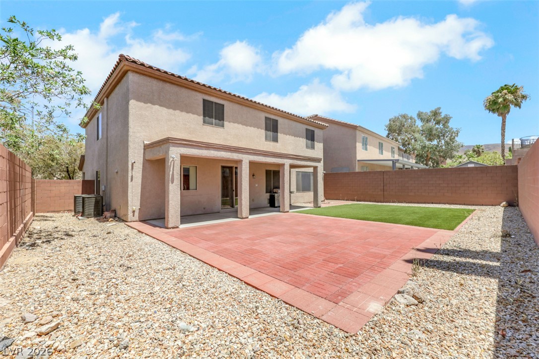 2501 Bechamel Place Property Photo 19