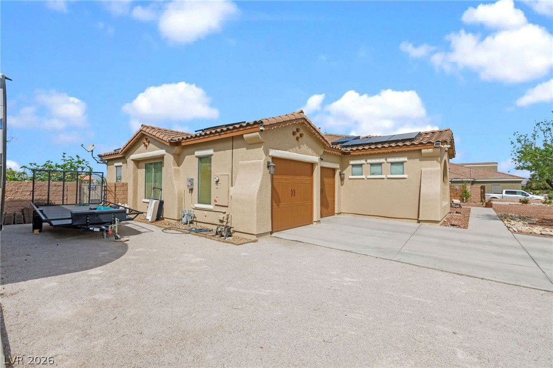 248 Hull Street Property Photo 6