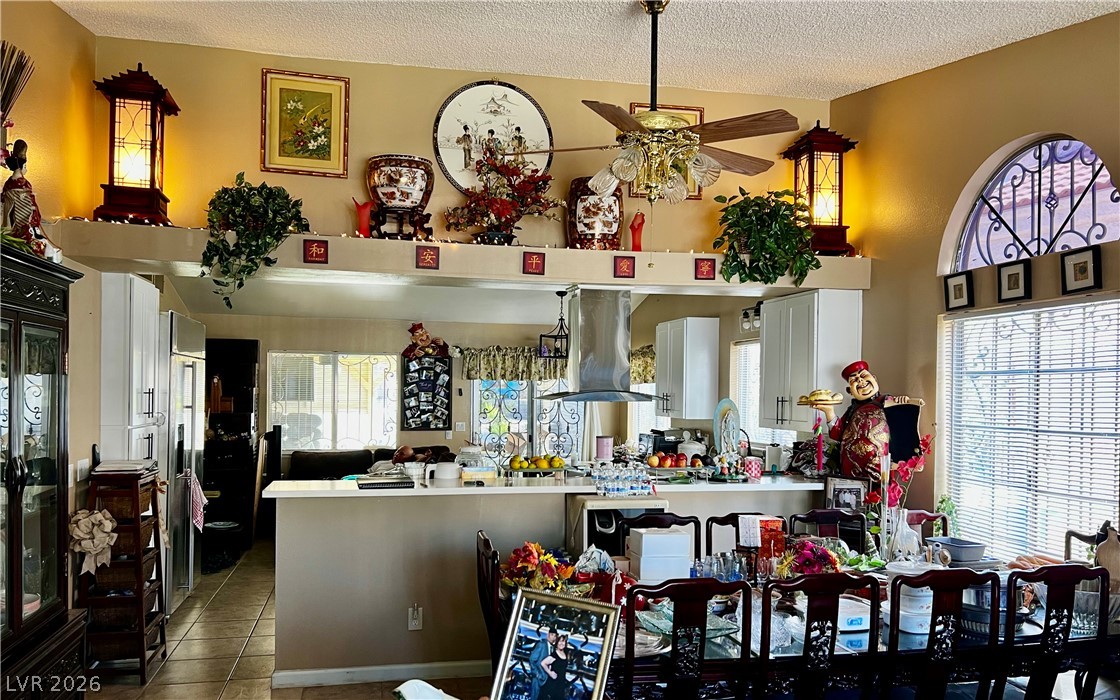 3249 Coral Harbor Drive Property Photo 4