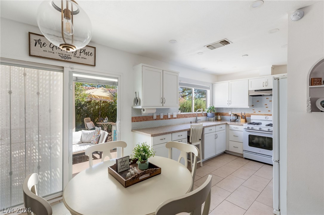 760 Thousand Oaks Drive Property Photo 18